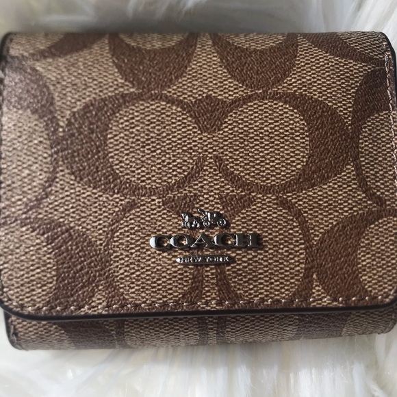 Coach Bag and Wallet - Picture 13 of 15